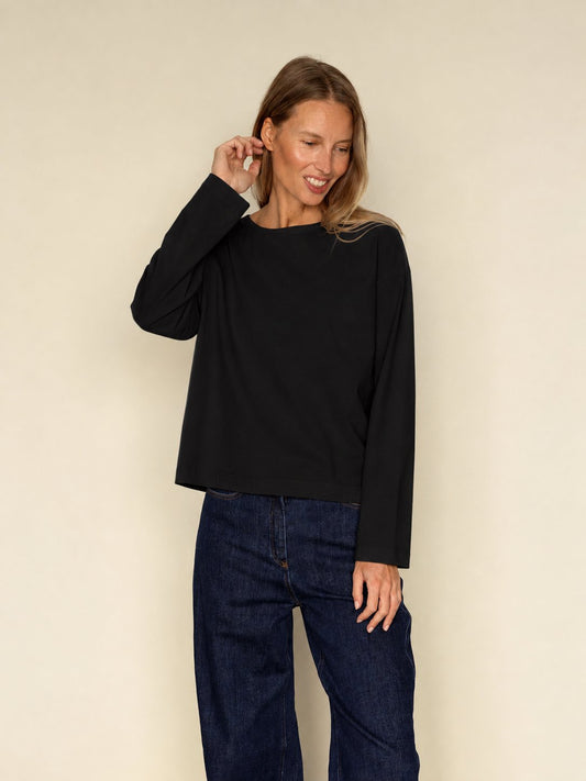 LONG SLEEVE T-SHIRT BLACK