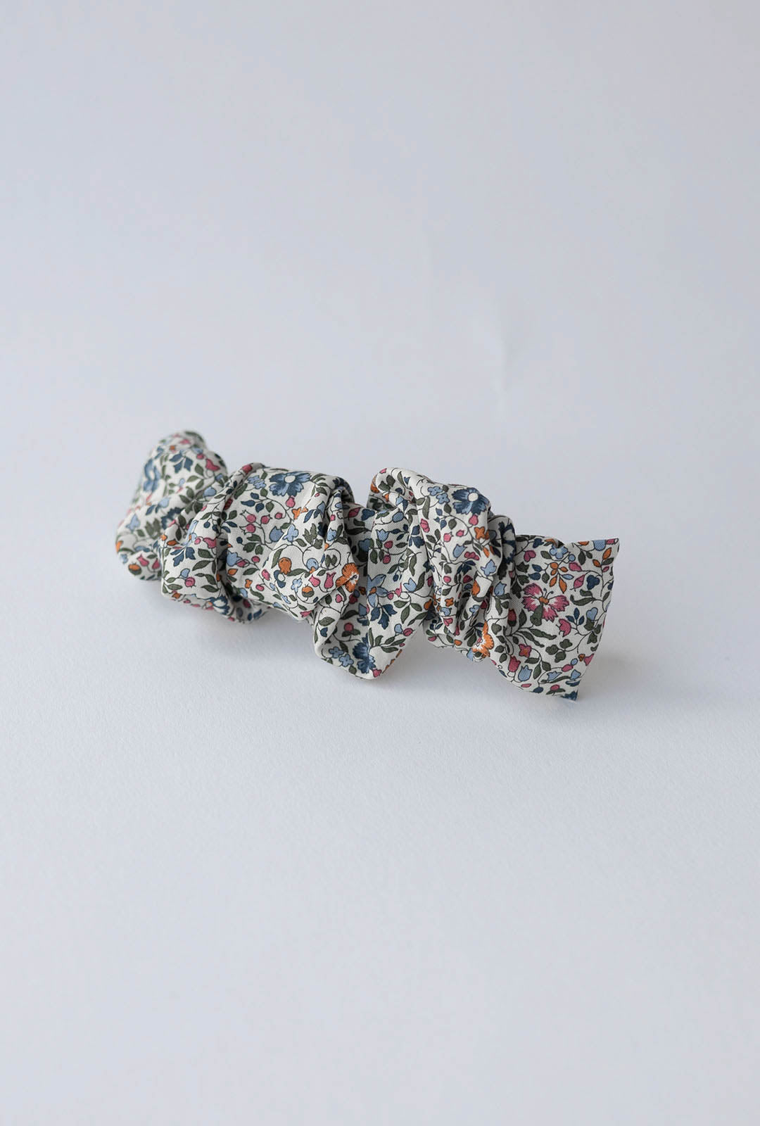 HELSINKI ATELIER RUFFLED HAIR CLIP LIBERTY KATIE AND MILLIE