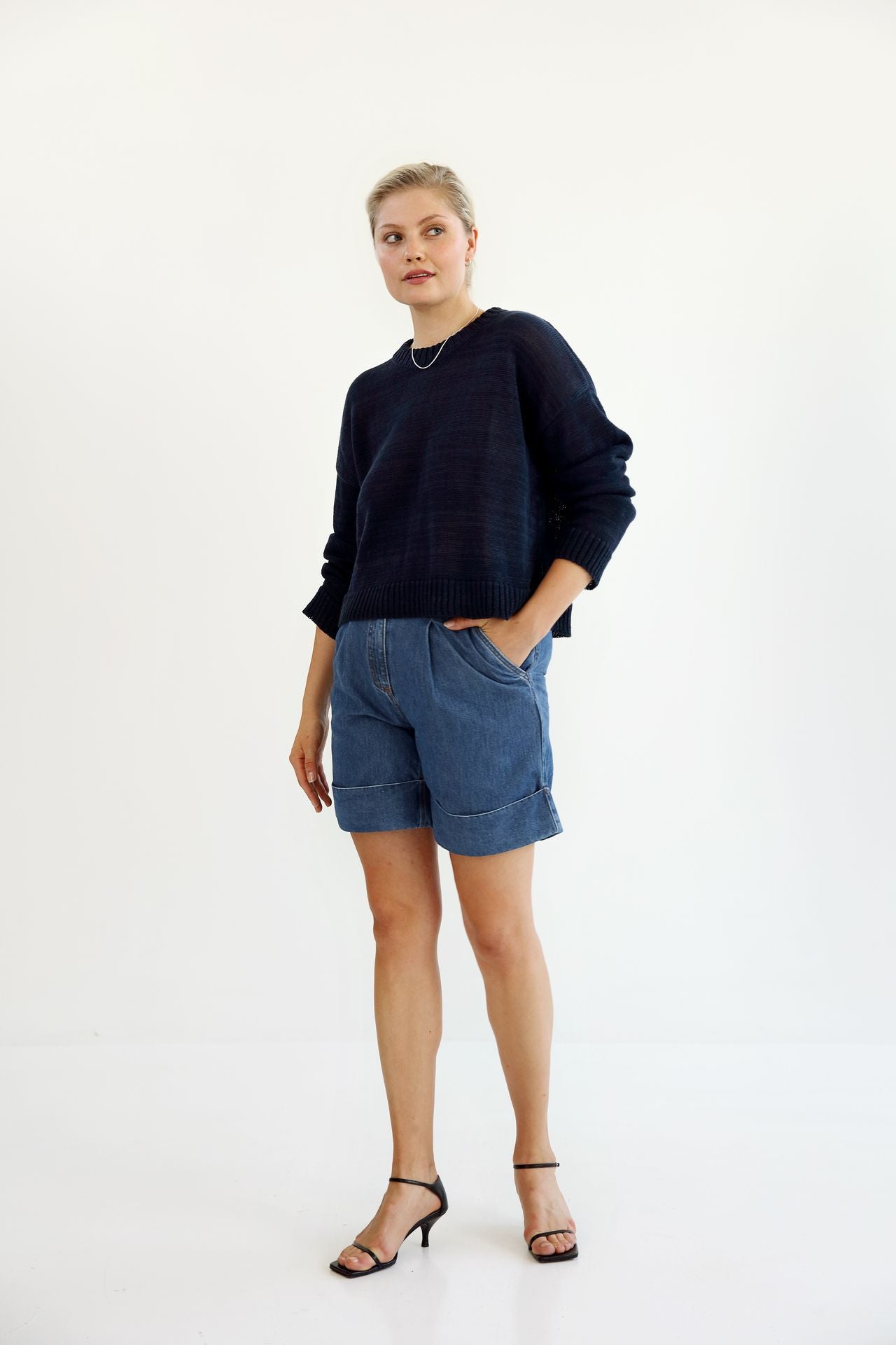 CREW NECK LINEN NAVY