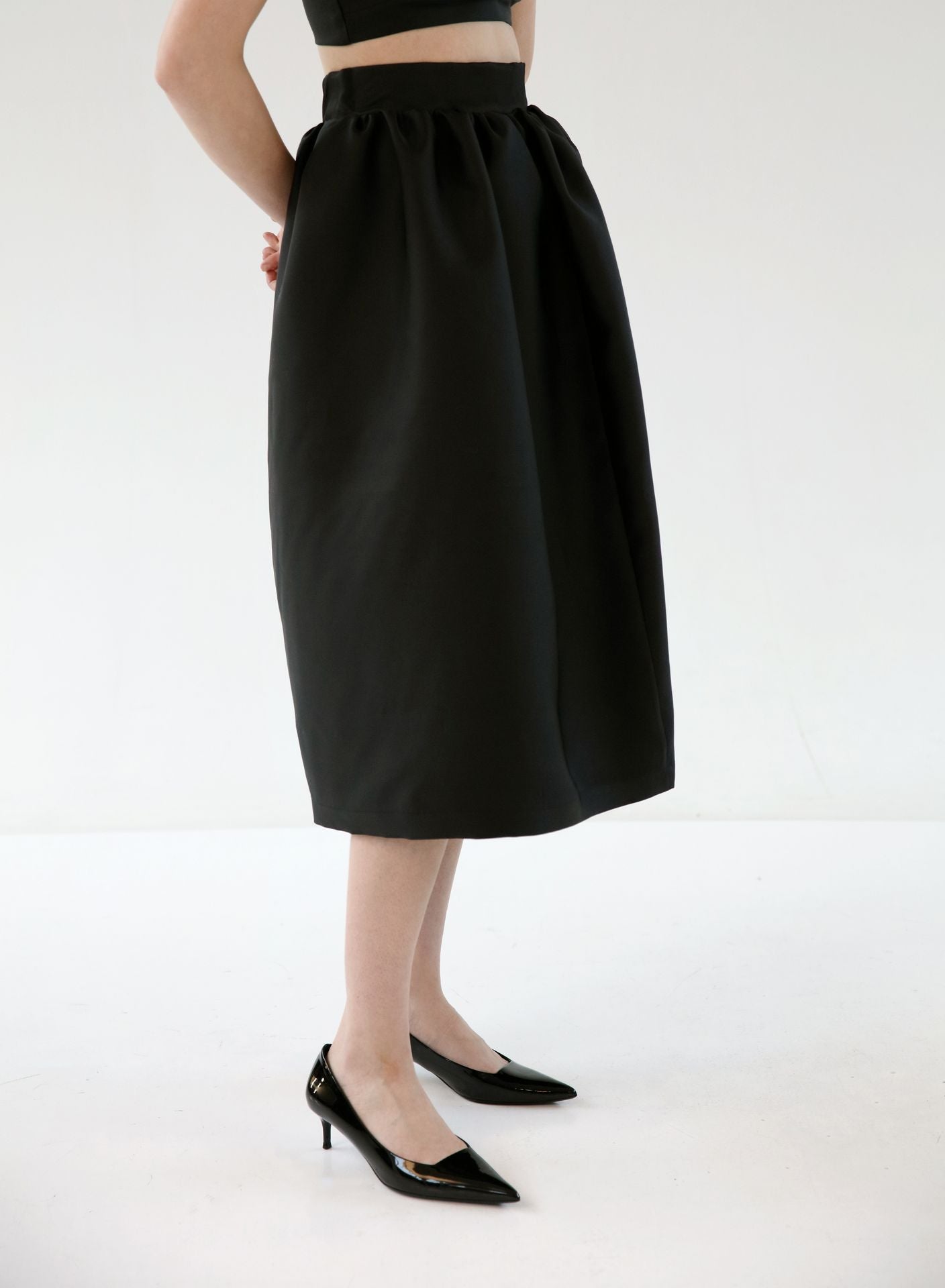 MIDI SKIRT BLACK