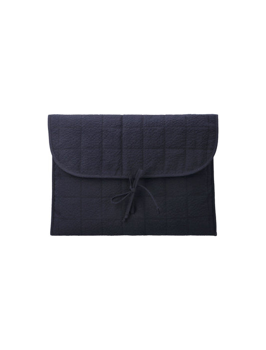 QUILTED LAPTOP CASE NAVY