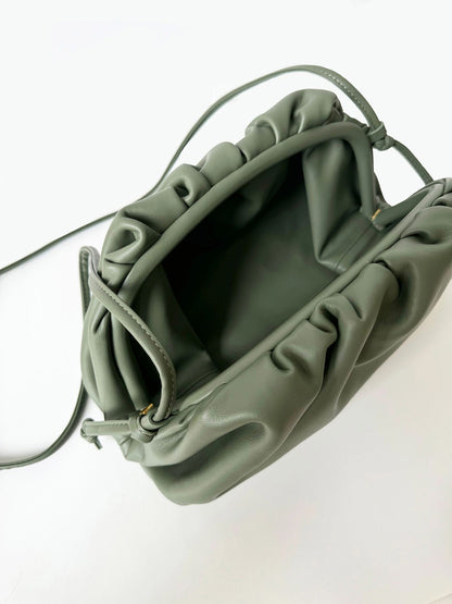 SMALL POUCH WITH STRAP OLIVE GREEN
